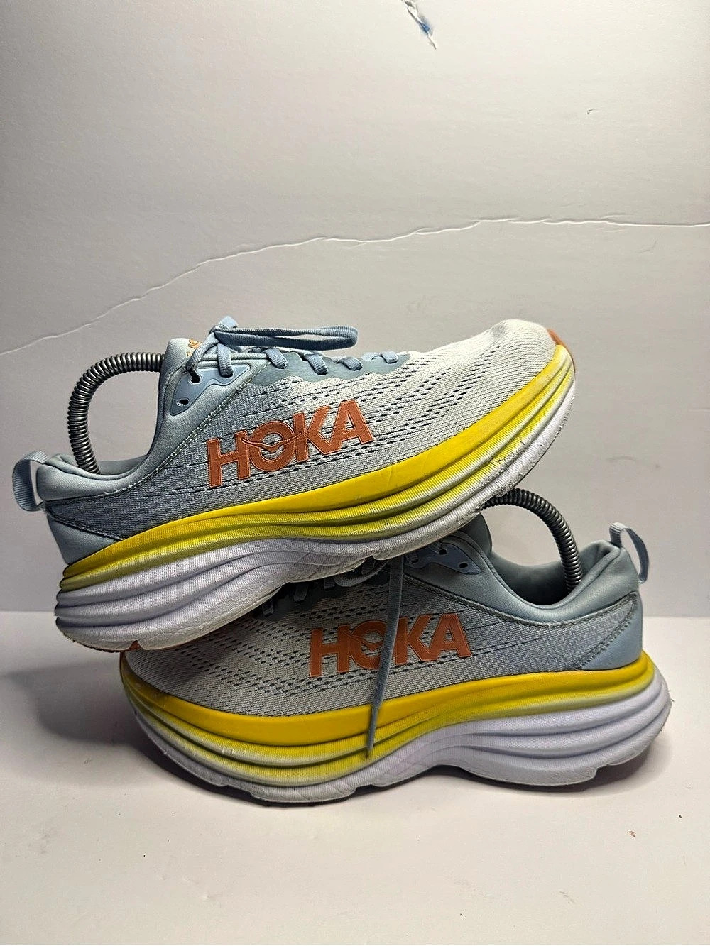 Men’s HOKA Bondi 8 Athletic Shoes Blue & Yellow US 9D